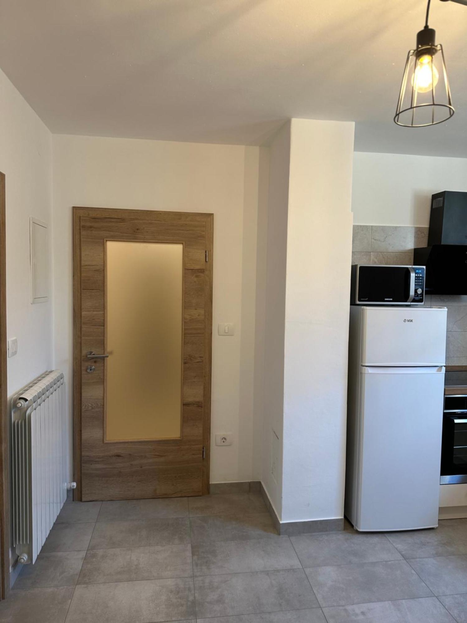 Dobravlje Apartma Anze Samec מראה חיצוני תמונה