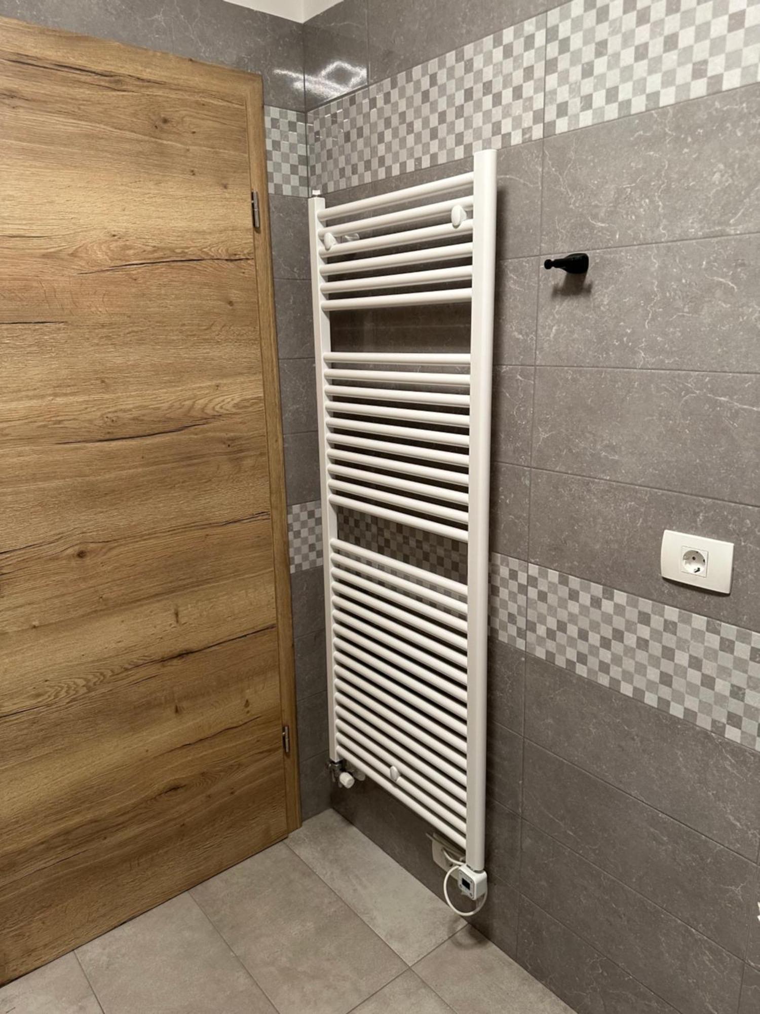Dobravlje Apartma Anze Samec מראה חיצוני תמונה