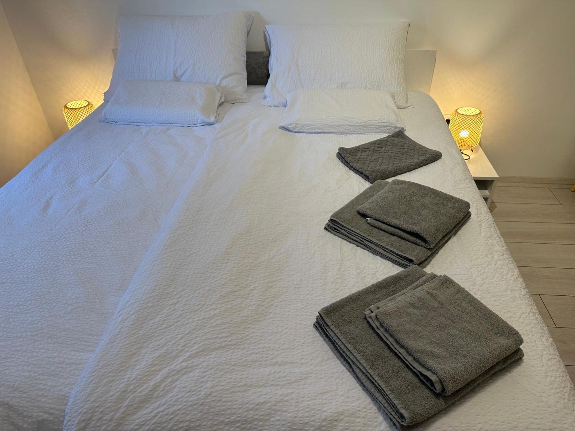 Dobravlje Apartma Anze Samec מראה חיצוני תמונה