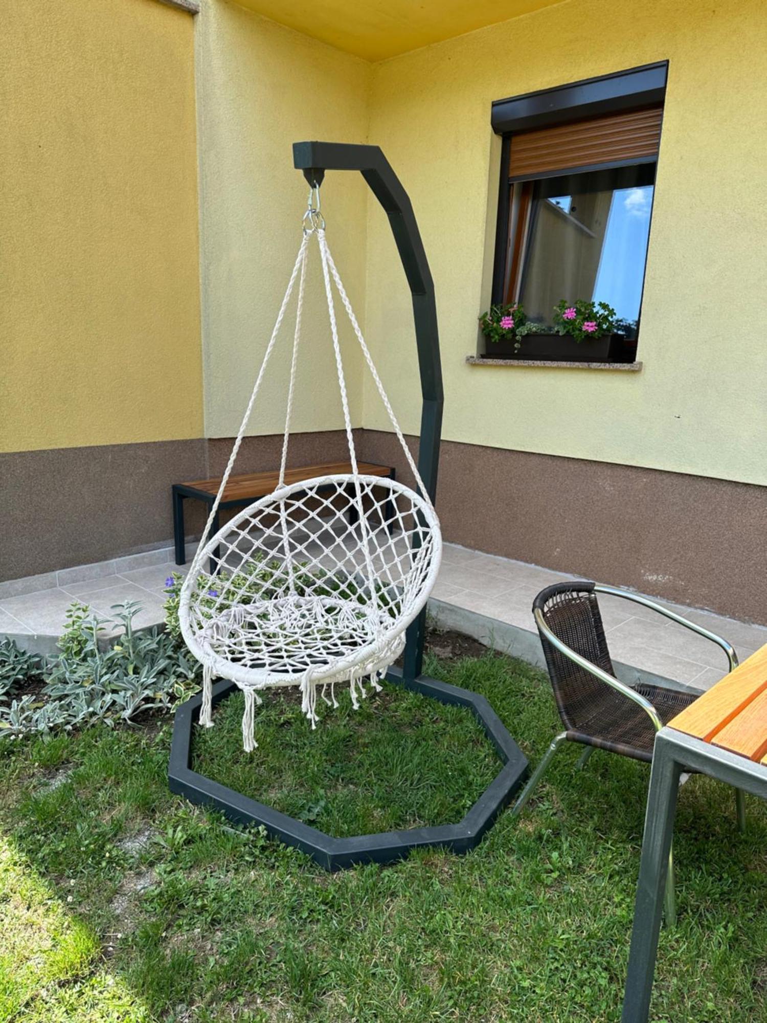 Dobravlje Apartma Anze Samec מראה חיצוני תמונה
